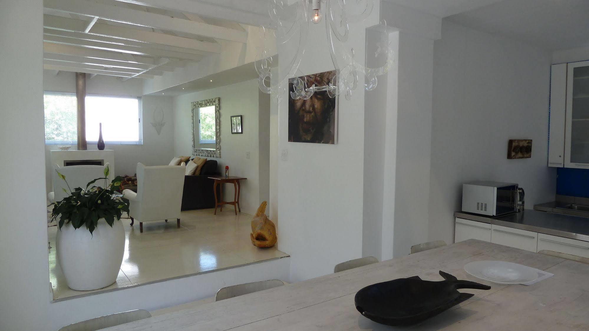 קייפטאון 4 On Highworth Apartments And Studios מראה חיצוני תמונה